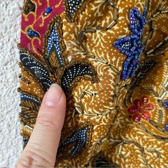 Tan-Chho VTG Women’s Beaded Vest Fits Up to Large Mustard Blue Red Bird Floral - Picture 10 of 11